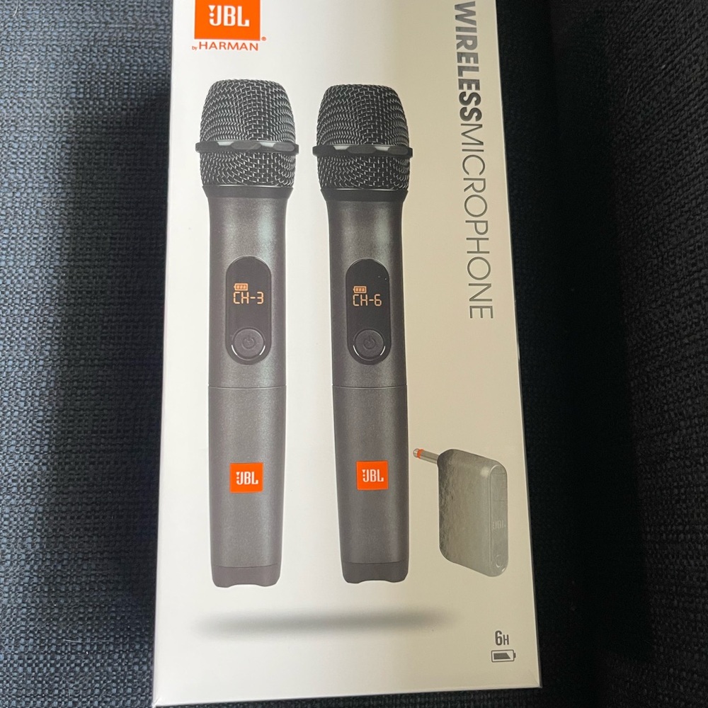 JBL Wireless Microphone Set